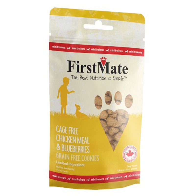 First Mate Mini Trainers Cage Free Chicken Meal & Blueberries Treats 8oz