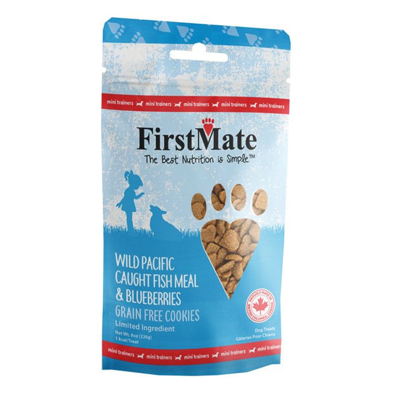 First Mate Wild Pacific Caught Fish Blueberries Dog Treats 8oz