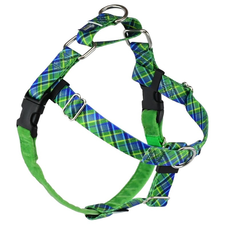 2 Hounds Design Freedom No-Pull Dog Harness - Small 5/8" x 20-24" - Electric Glow Green
