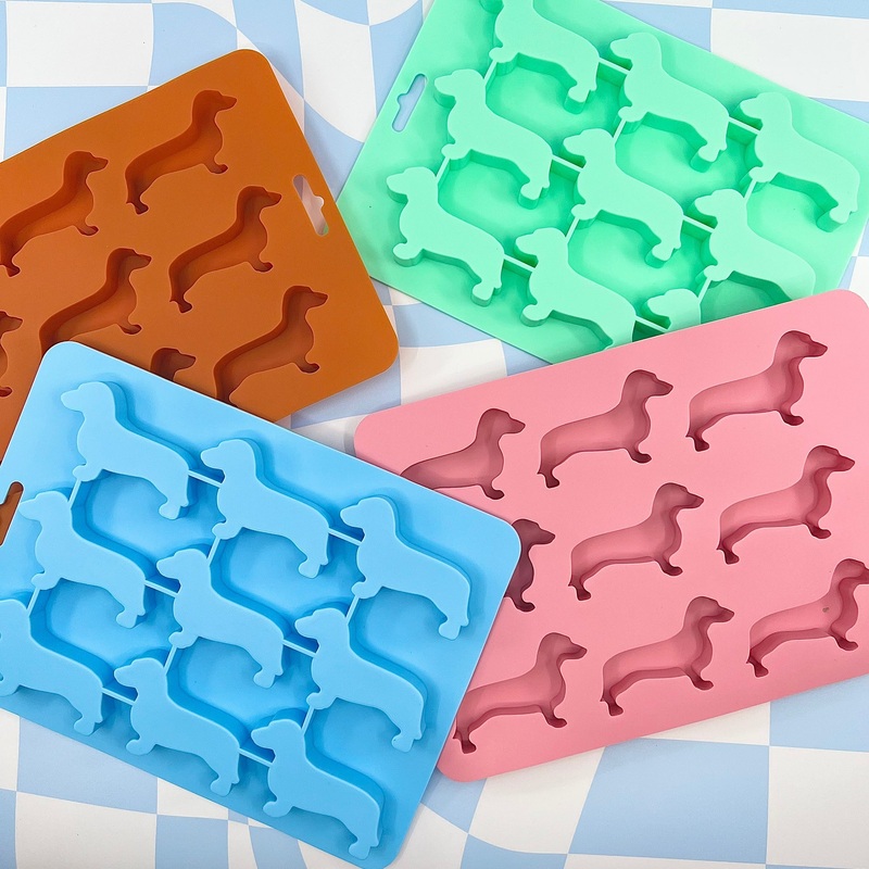 Pablo & Co Dachshund Ice Tray