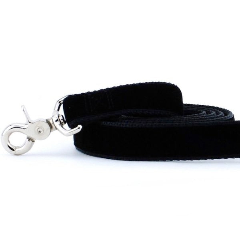 2 Hounds Design Dog Leash - 6' - Black Velvet