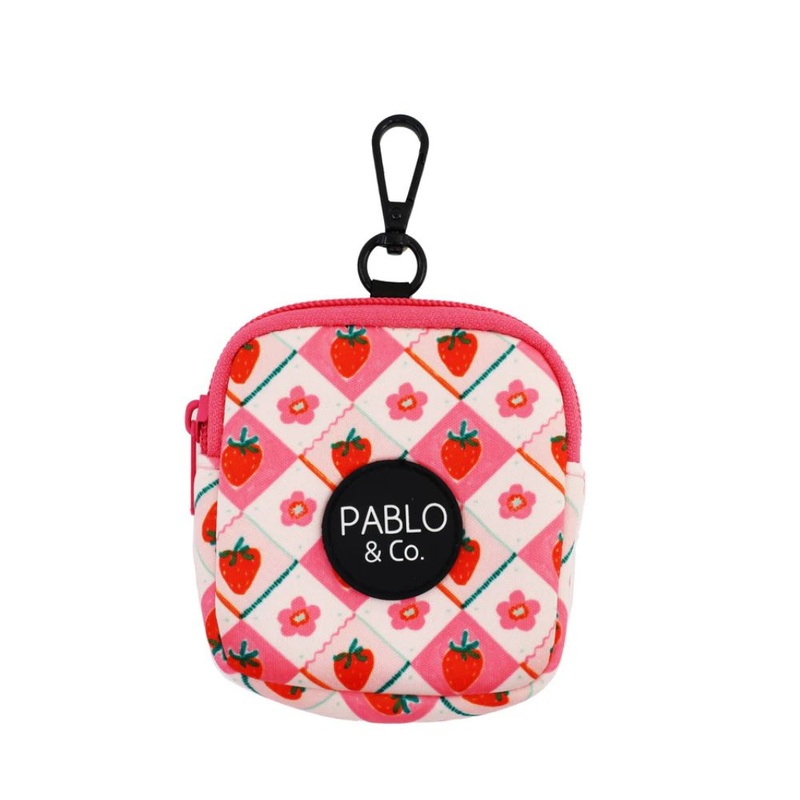 Pablo & Co Treat Pouch Holder Strawberry Patch