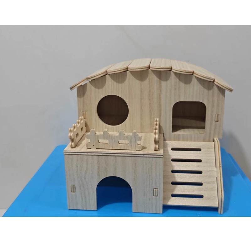 Wooden Hawaiian Bedroom samll pets 14*13.5*12.5 cm